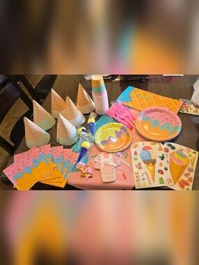 Ice Cream Cone Party Theme Supplies90 PIECES TOTAL!